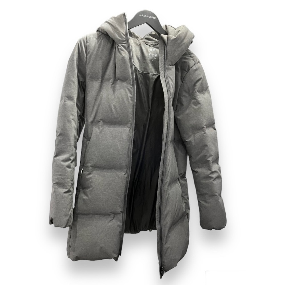 Uniqlo Seamless Down Coat in Charcoal Grey Small